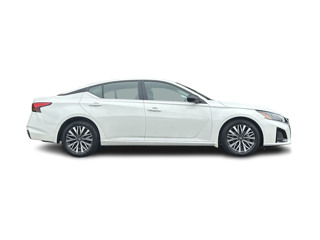 Thumbnail: 2026 Nissan Altima - 18