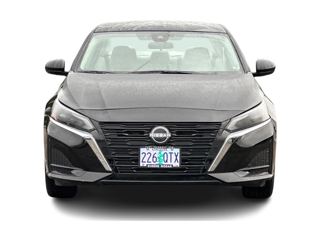 Thumbnail: 2025 Nissan Altima - 6