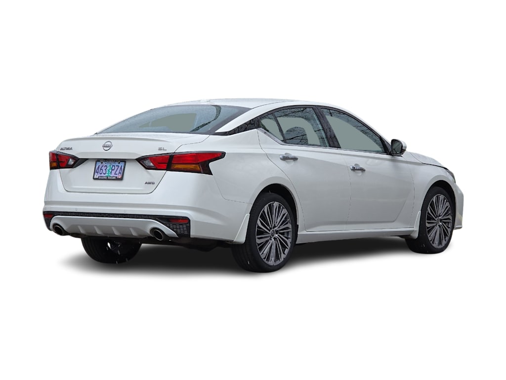 2024 Nissan Altima SL 18