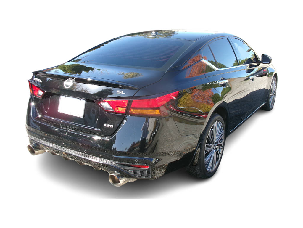 Thumbnail: 2024 Nissan Altima - 8