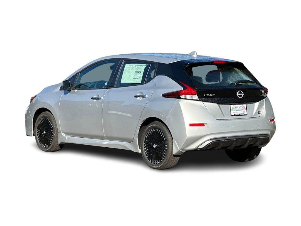 Thumbnail: 2025 Nissan Leaf - 4