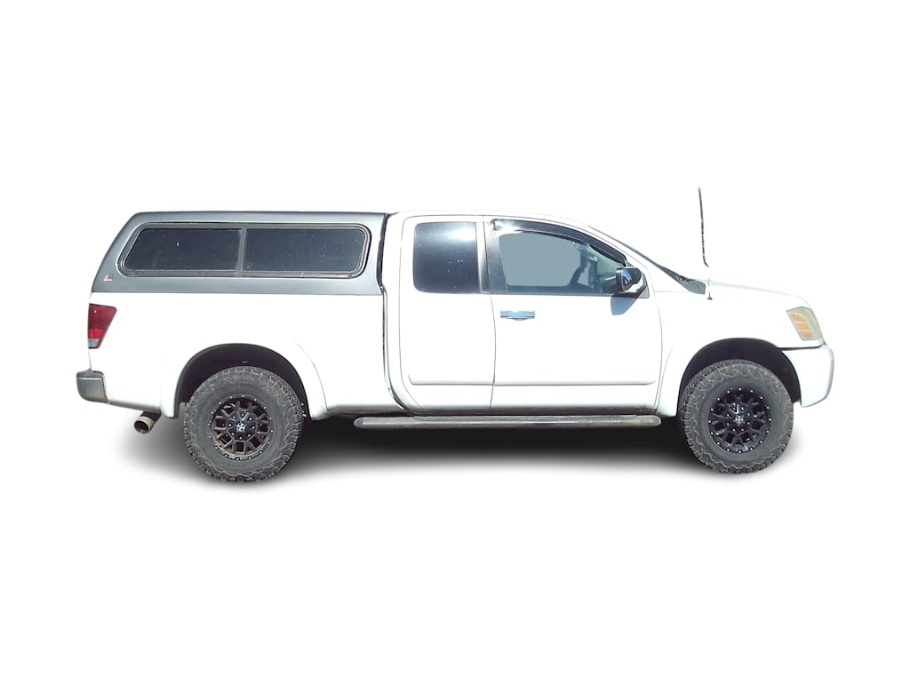 Thumbnail: 2004 Nissan Titan - 8