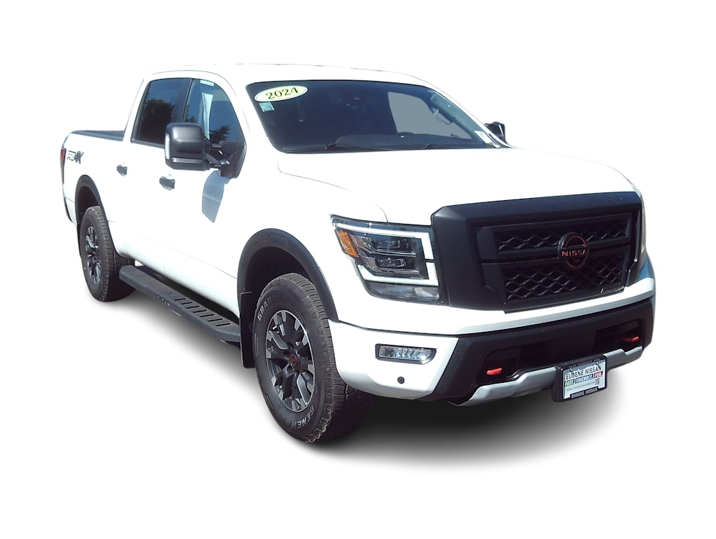 Thumbnail: 2024 Nissan Titan - 10