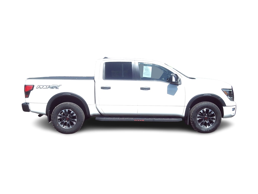Thumbnail: 2024 Nissan Titan - 9