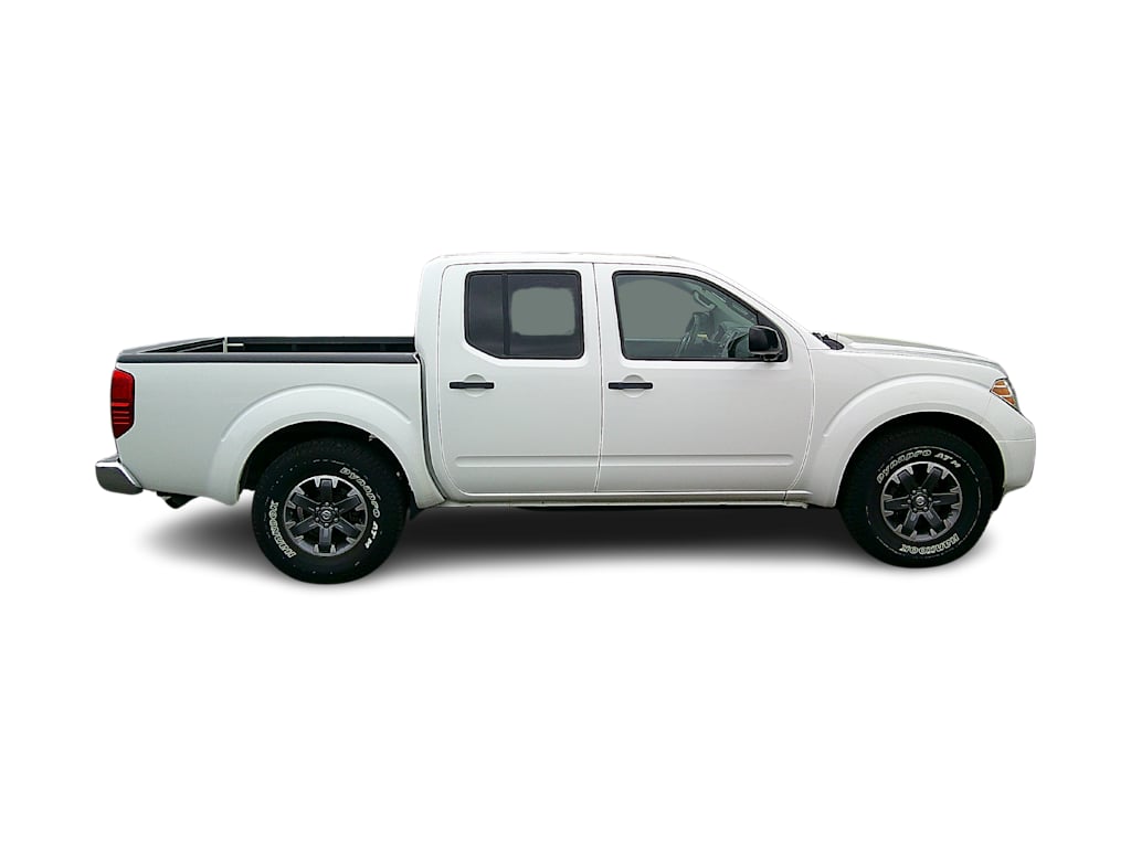 Thumbnail: 2016 Nissan Frontier - 9