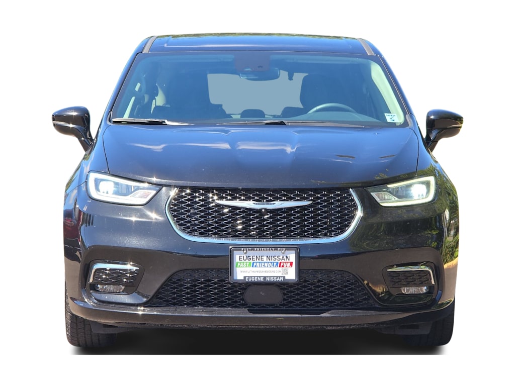 Thumbnail: 2024 Chrysler Pacifica - 6
