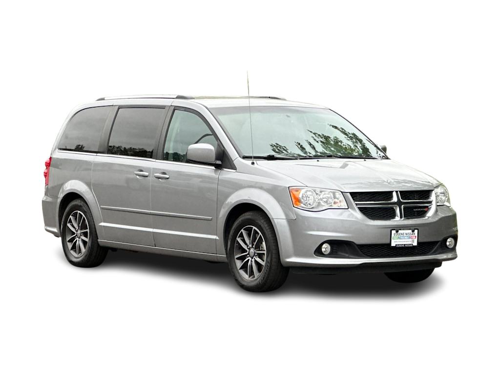 Thumbnail: 2017 Dodge Grand Caravan - 20