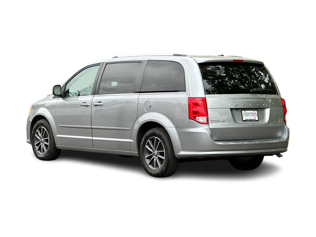 Thumbnail: 2017 Dodge Grand Caravan - 4