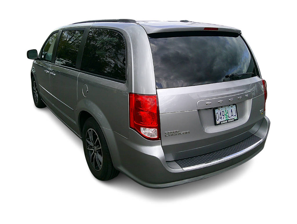 Thumbnail: 2017 Dodge Grand Caravan - 3