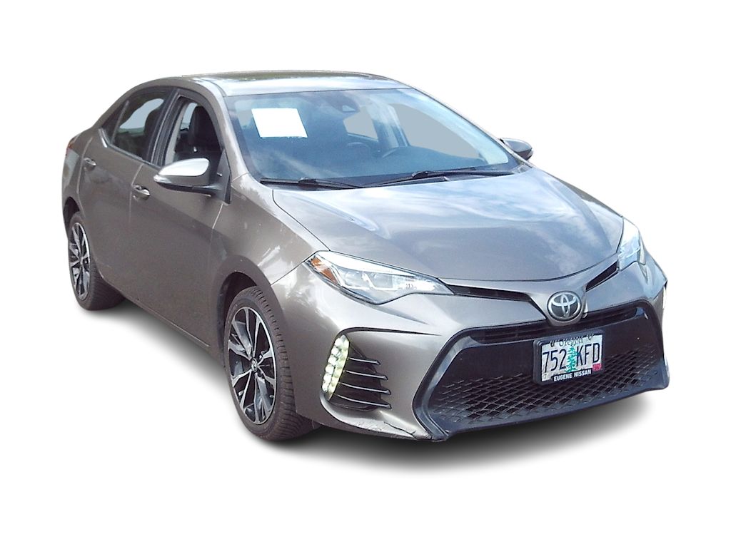 Thumbnail: 2017 Toyota Corolla - 9