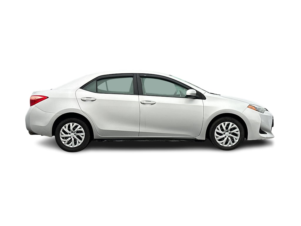 Thumbnail: 2018 Toyota Corolla - 17