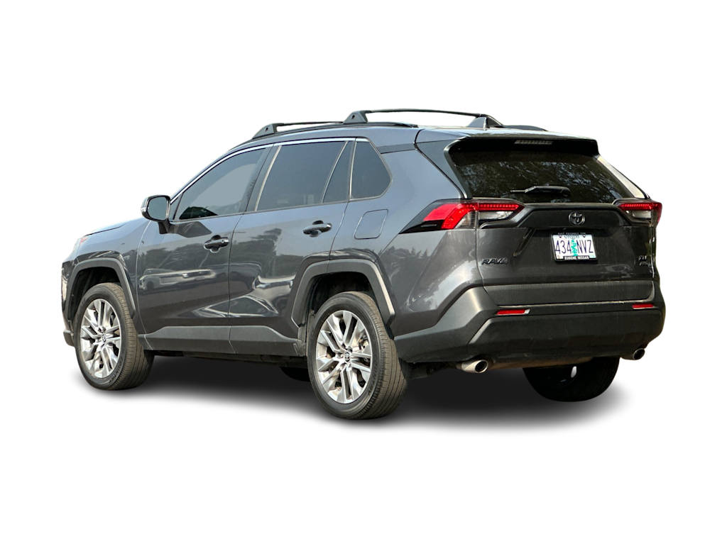 Thumbnail: 2022 Toyota RAV4 - 4