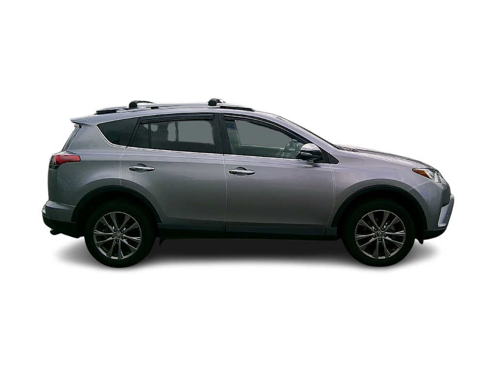 Thumbnail: 2017 Toyota RAV4 - 9