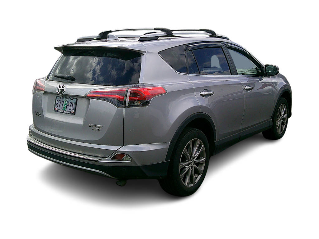 Thumbnail: 2017 Toyota RAV4 - 8
