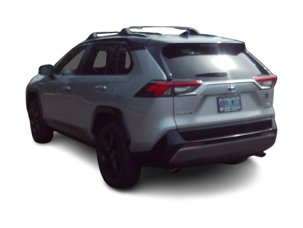 Thumbnail: 2021 Toyota RAV4 - 3