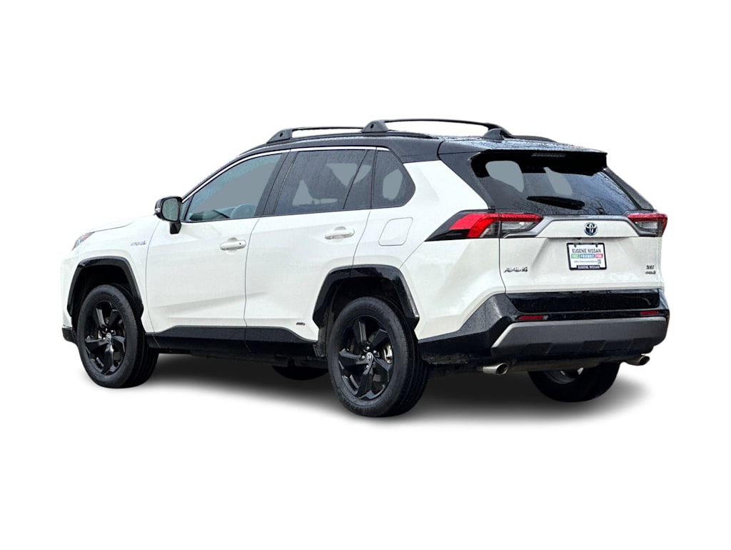 Thumbnail: 2021 Toyota RAV4 - 4