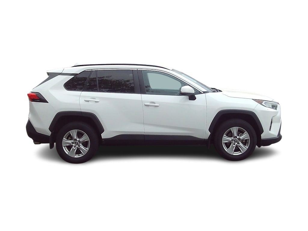 Thumbnail: 2020 Toyota RAV4 - 8