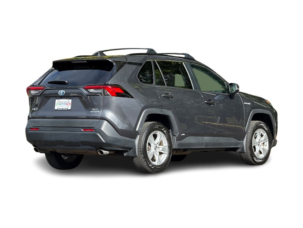 Thumbnail: 2020 Toyota RAV4 - 18