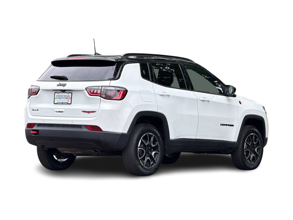 Thumbnail: 2025 Jeep Compass - 18
