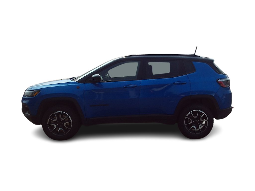 Thumbnail: 2026 Jeep Compass - 2