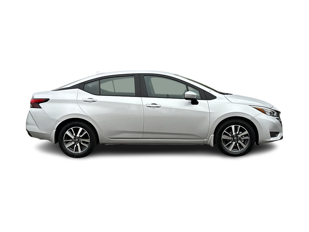 2025 Nissan Versa SV 17