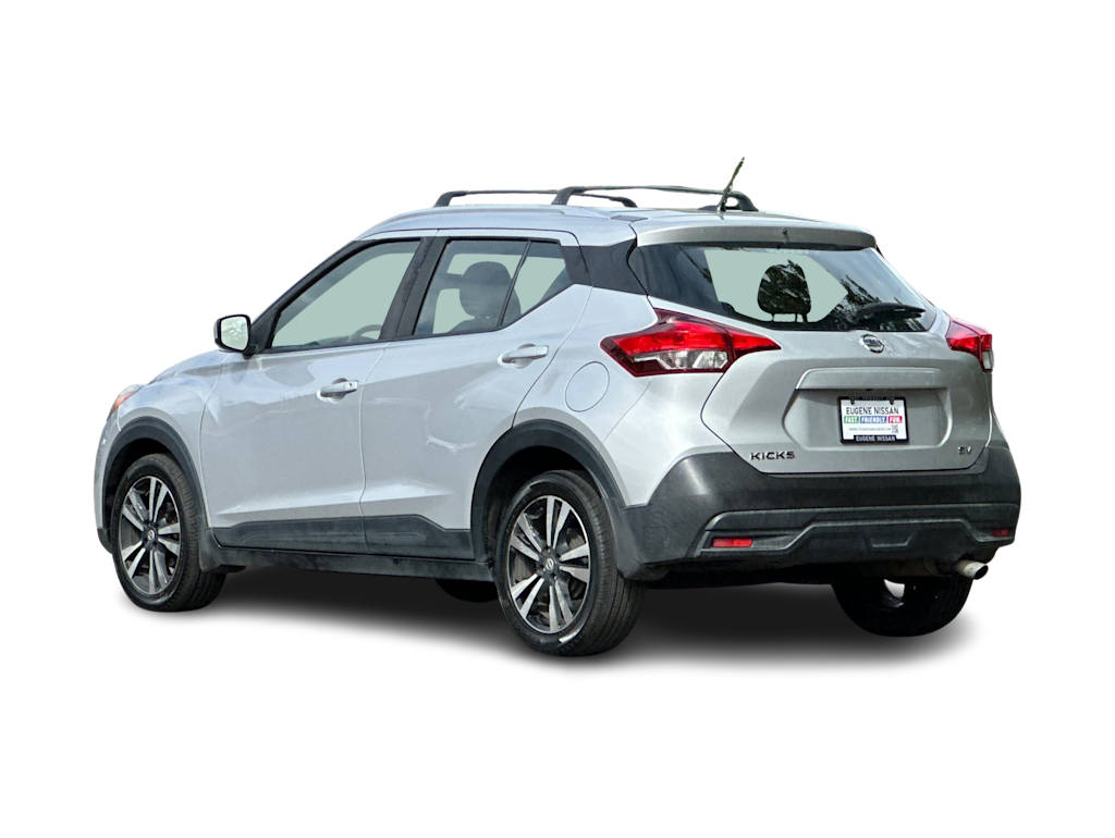 Thumbnail: 2019 Nissan Kicks - 4