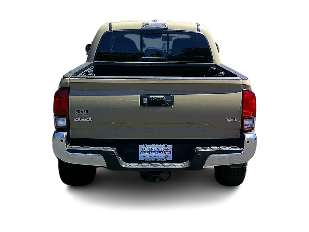 Thumbnail: 2020 Toyota Tacoma - 4
