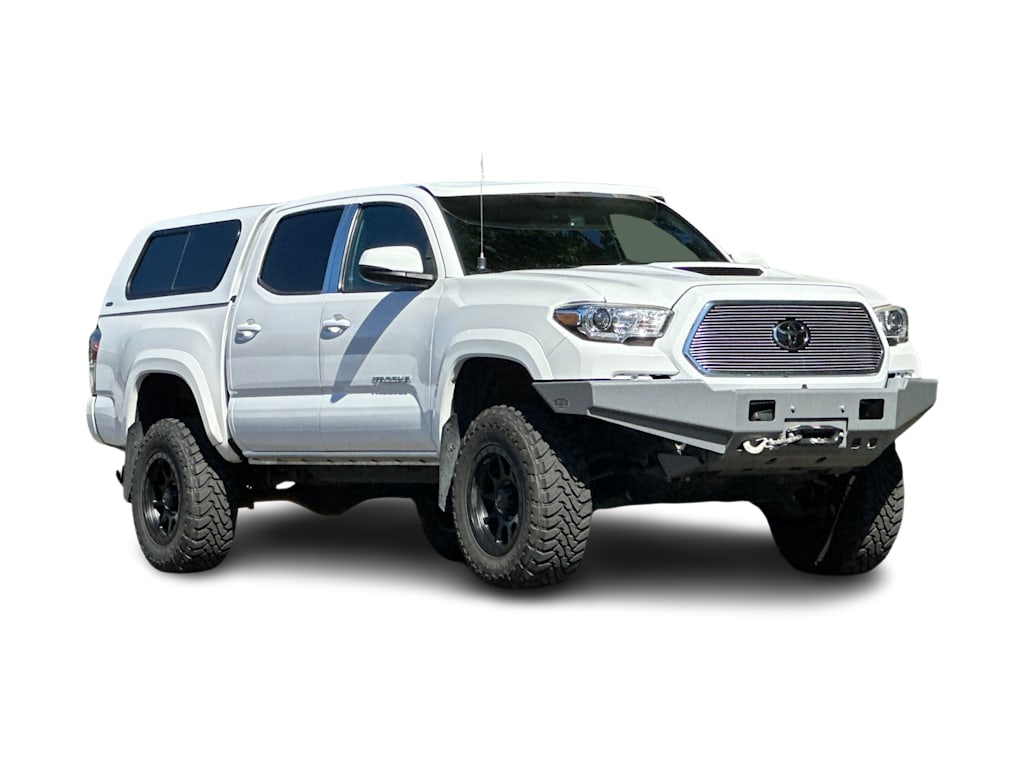 Thumbnail: 2021 Toyota Tacoma - 19