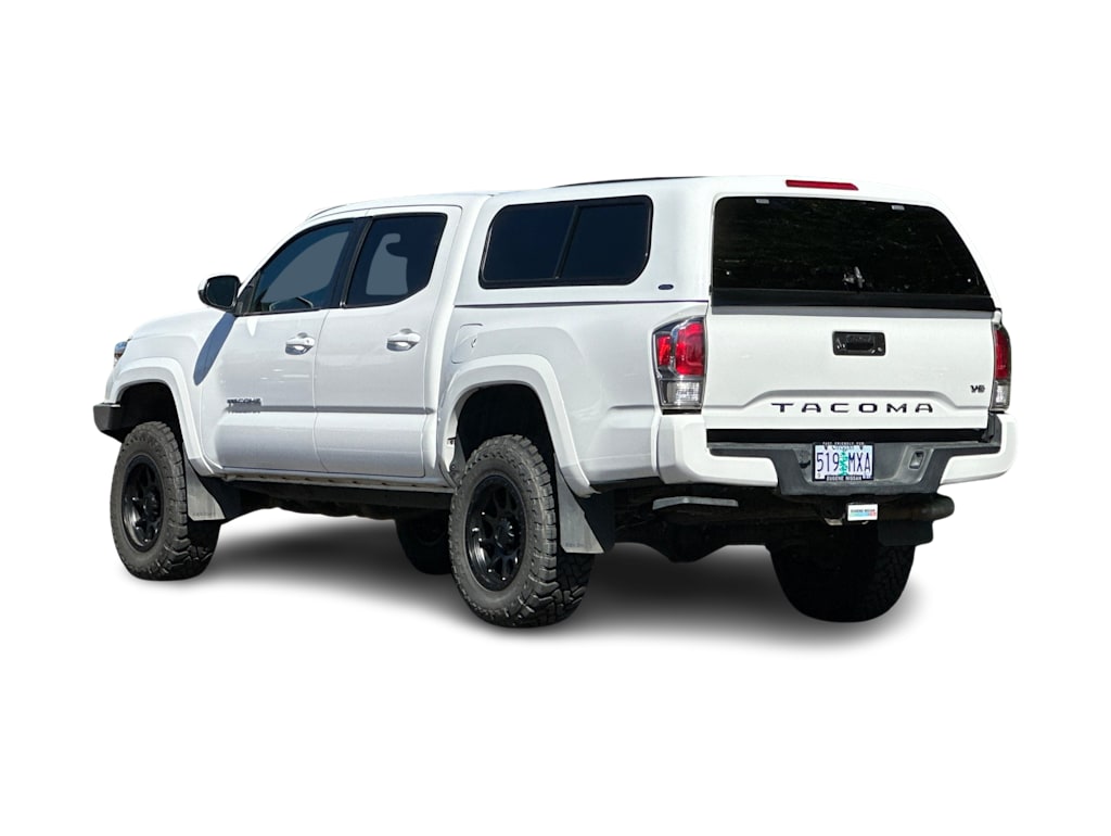 Thumbnail: 2021 Toyota Tacoma - 4