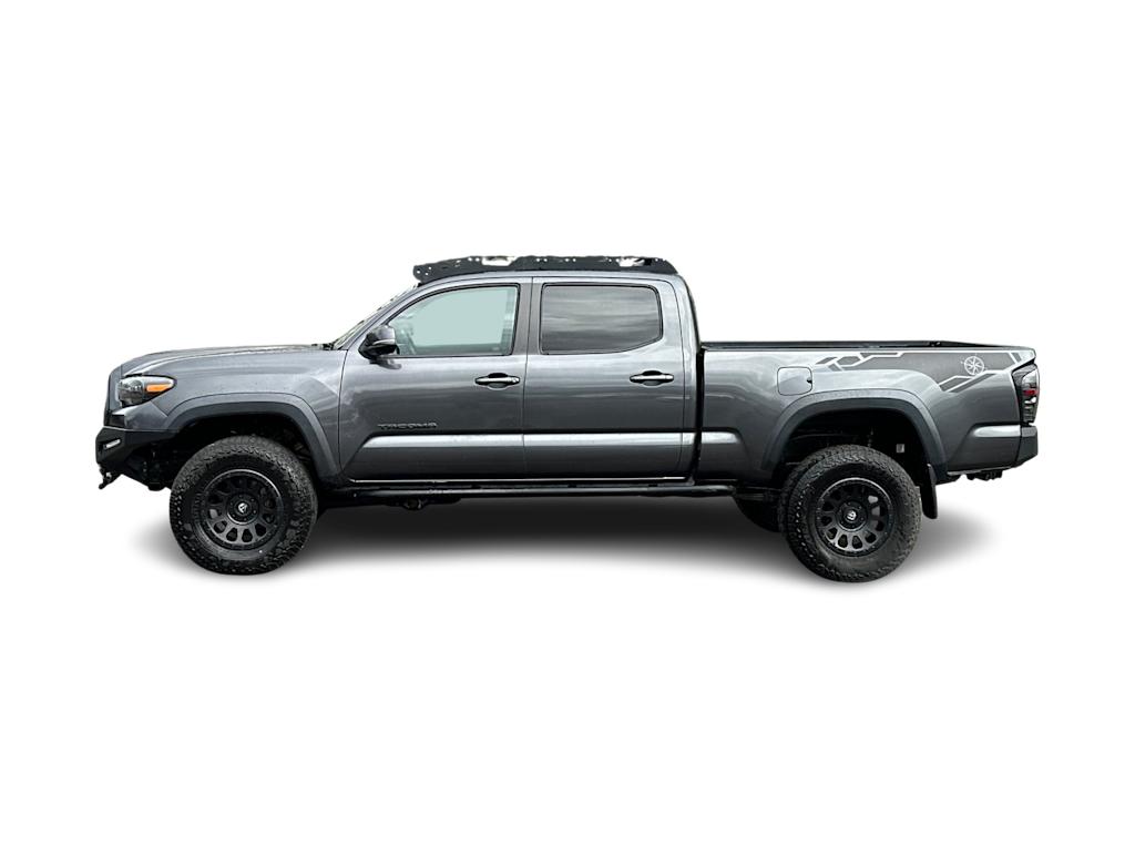 Thumbnail: 2020 Toyota Tacoma - 3