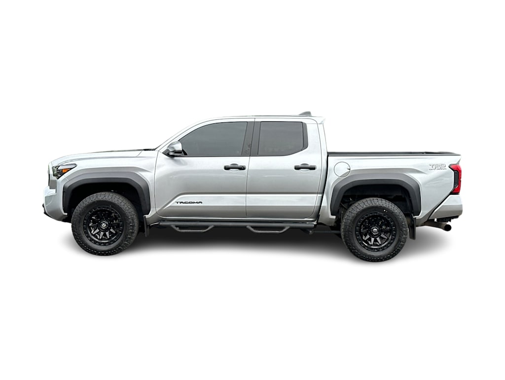 Thumbnail: 2024 Toyota Tacoma - 3