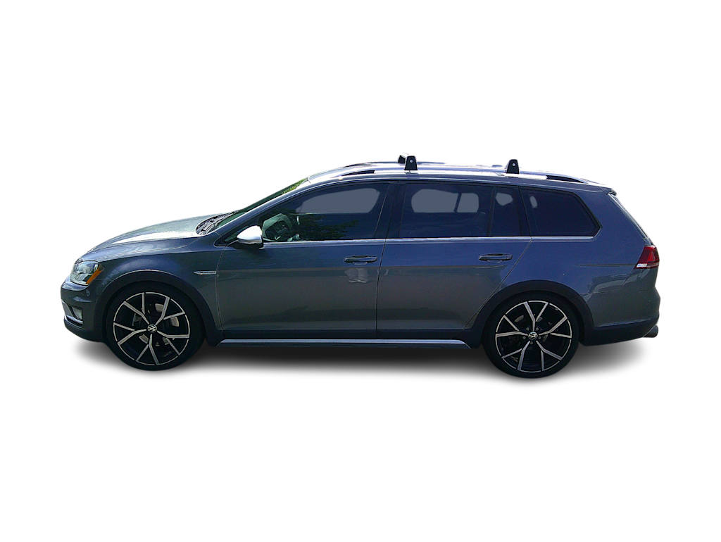 Thumbnail: 2017 Volkswagen Golf - 2