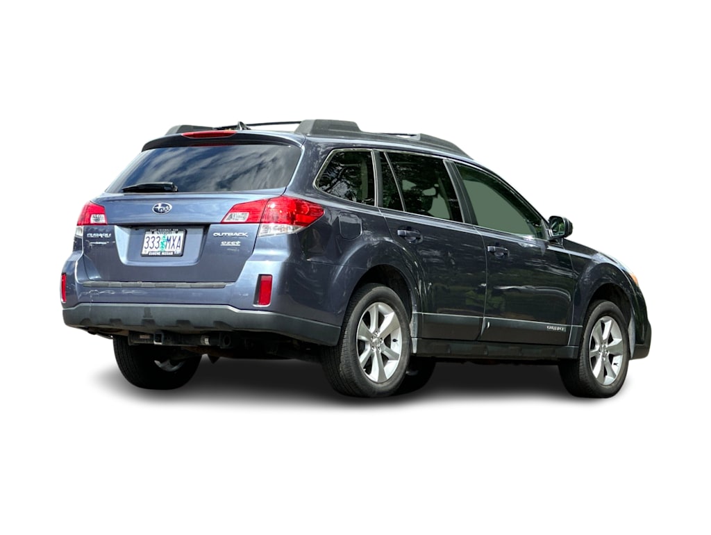 Thumbnail: 2013 Subaru Outback - 18