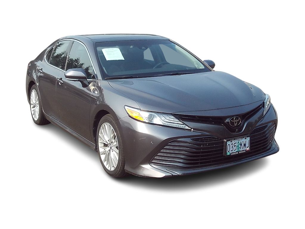 Thumbnail: 2018 Toyota Camry - 9