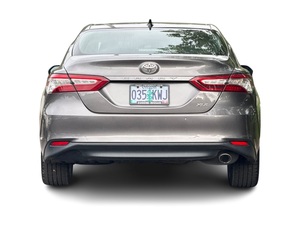 Thumbnail: 2018 Toyota Camry - 5