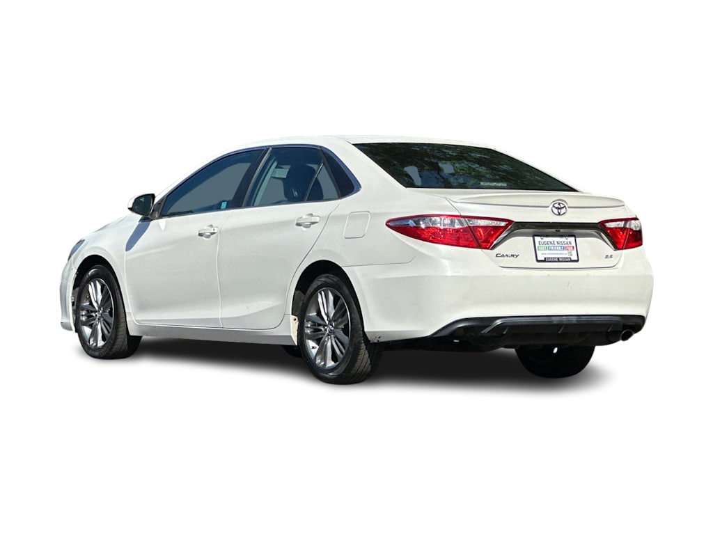 Thumbnail: 2016 Toyota Camry - 4