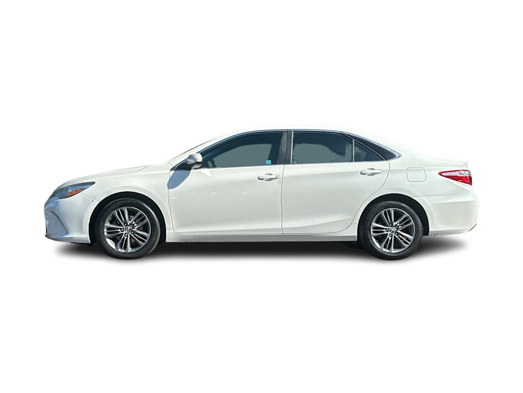Thumbnail: 2016 Toyota Camry - 3