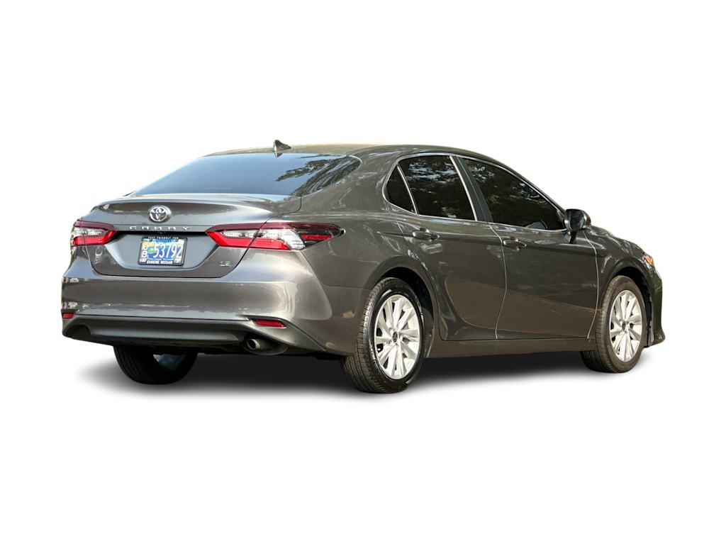 Thumbnail: 2022 Toyota Camry - 17