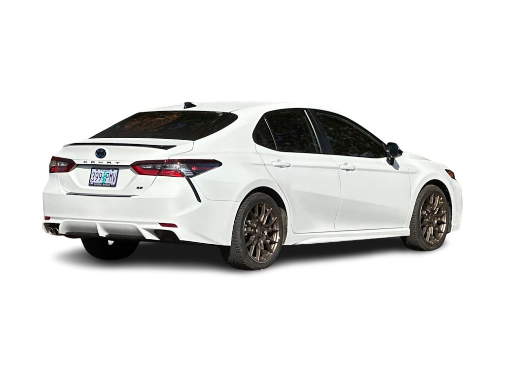 Thumbnail: 2024 Toyota Camry - 16