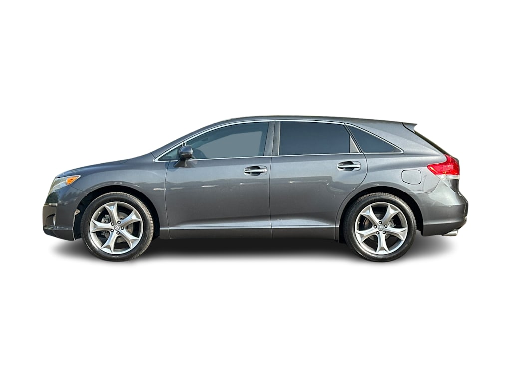Thumbnail: 2012 Toyota Venza - 3