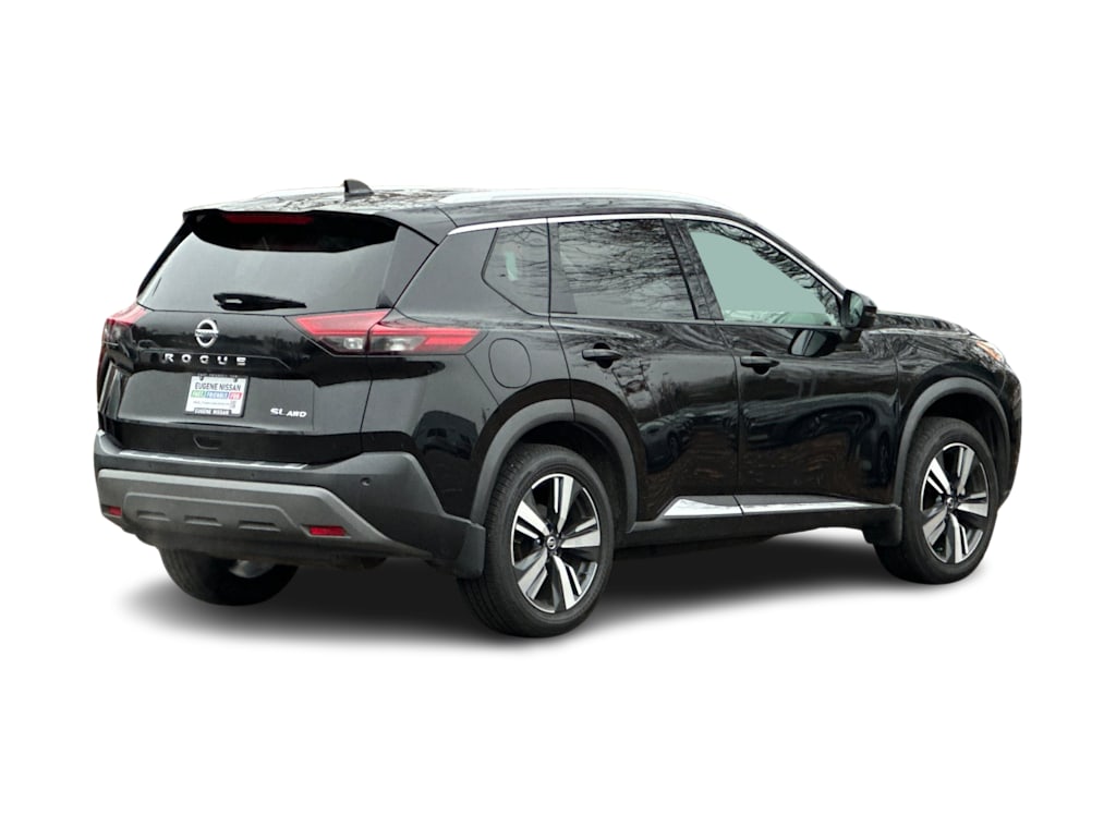 Thumbnail: 2021 Nissan Rogue - 18