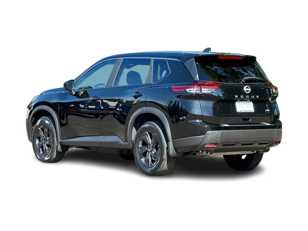 Thumbnail: 2026 Nissan Rogue - 4