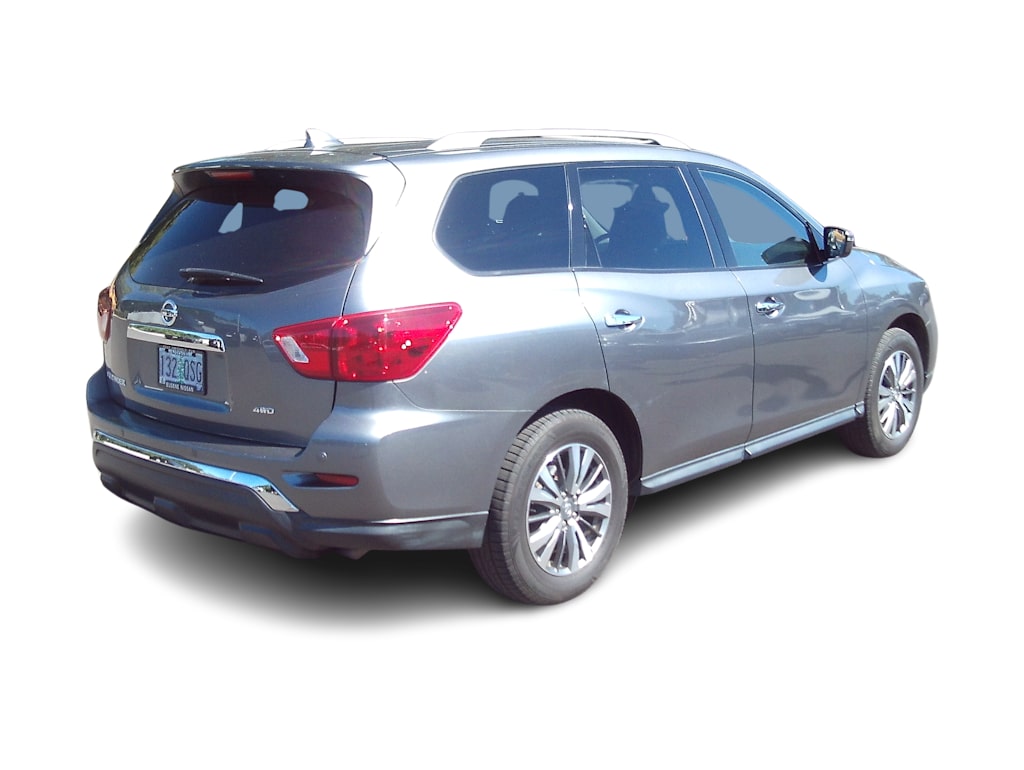 Thumbnail: 2020 Nissan Pathfinder - 9