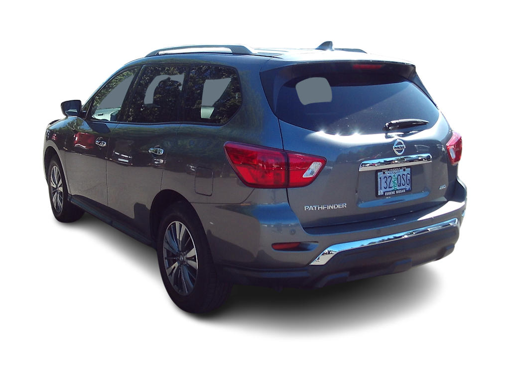 Thumbnail: 2020 Nissan Pathfinder - 3
