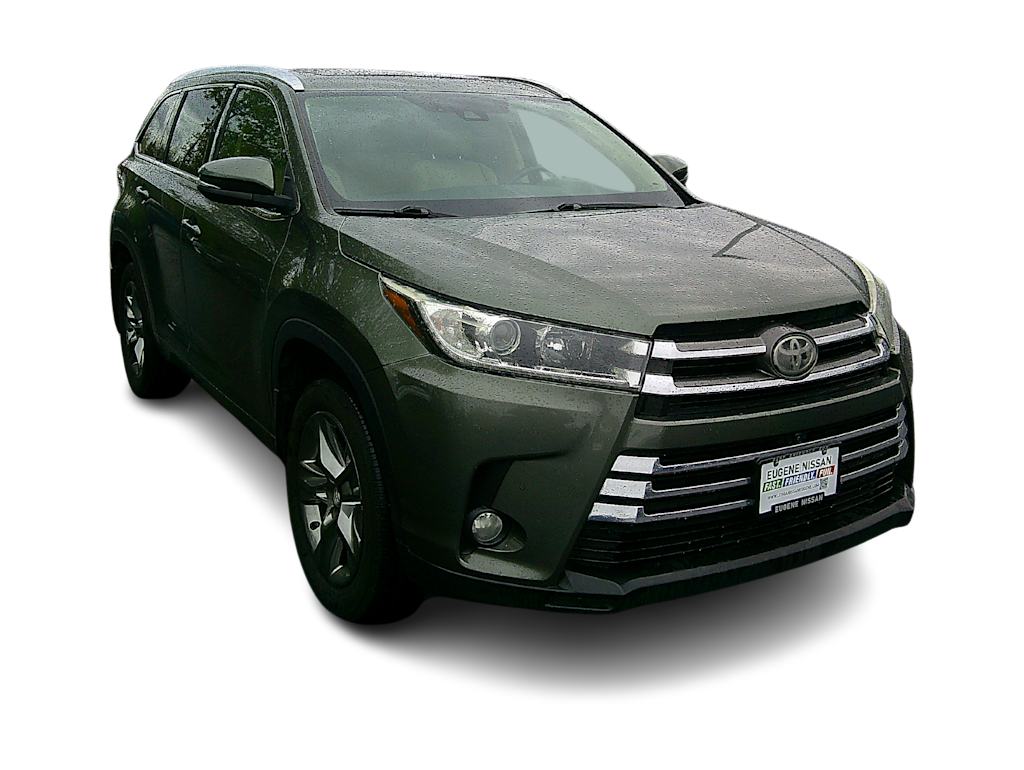 Thumbnail: 2017 Toyota Highlander - 10