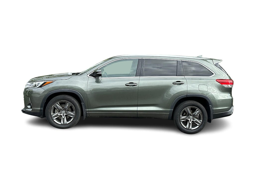 Thumbnail: 2017 Toyota Highlander - 3