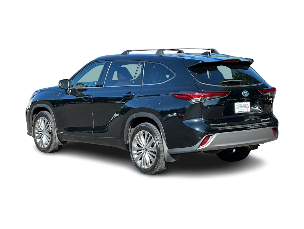 Thumbnail: 2022 Toyota Highlander - 4