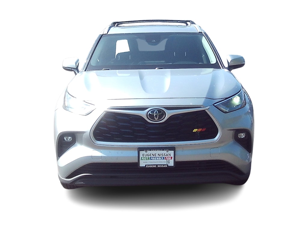 Thumbnail: 2022 Toyota Highlander - 5