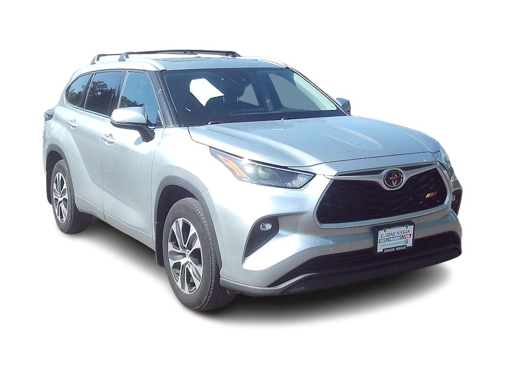 Thumbnail: 2022 Toyota Highlander - 9
