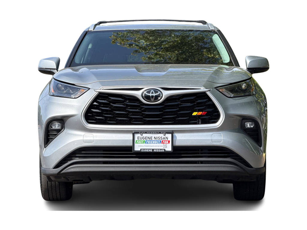 Thumbnail: 2022 Toyota Highlander - 6